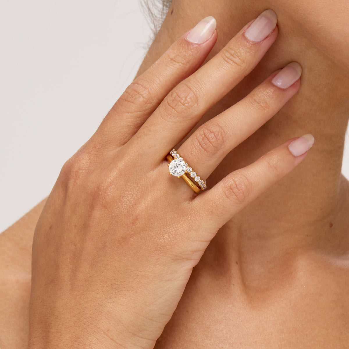 Anel Aparador Bela Banhado em Ouro 18k