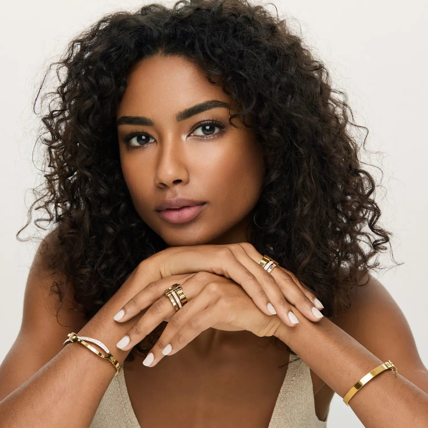 Anel Triplo Romanos Banhado em Ouro 18k