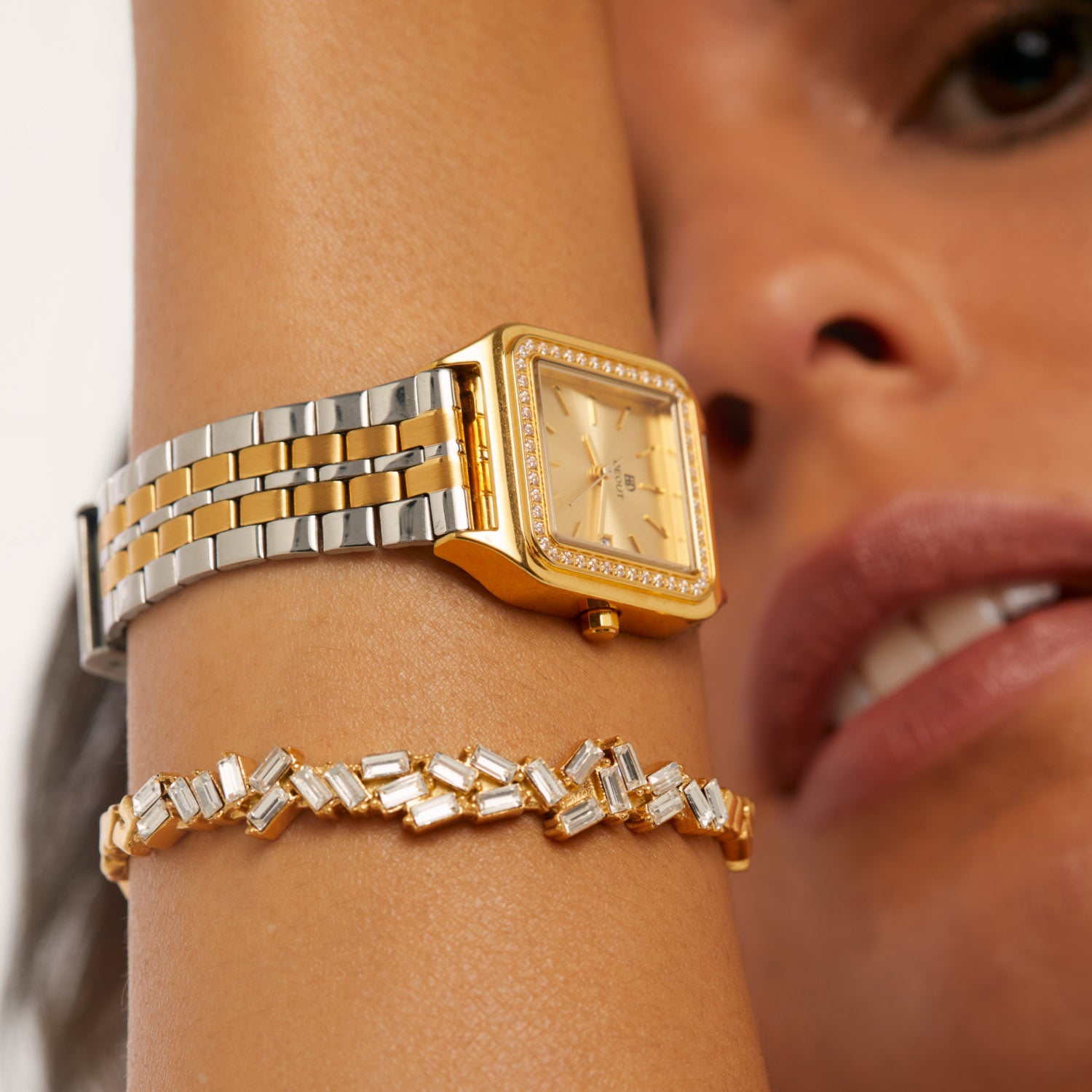 Bracelete Riviera Capri Regulável Banhado em Ouro 18k