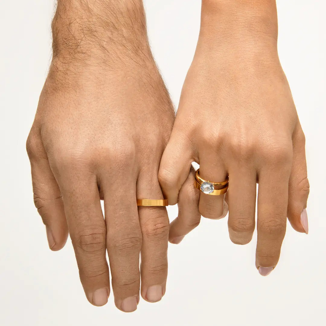 Par de Alianças Moderna Banhadas em Ouro 18k