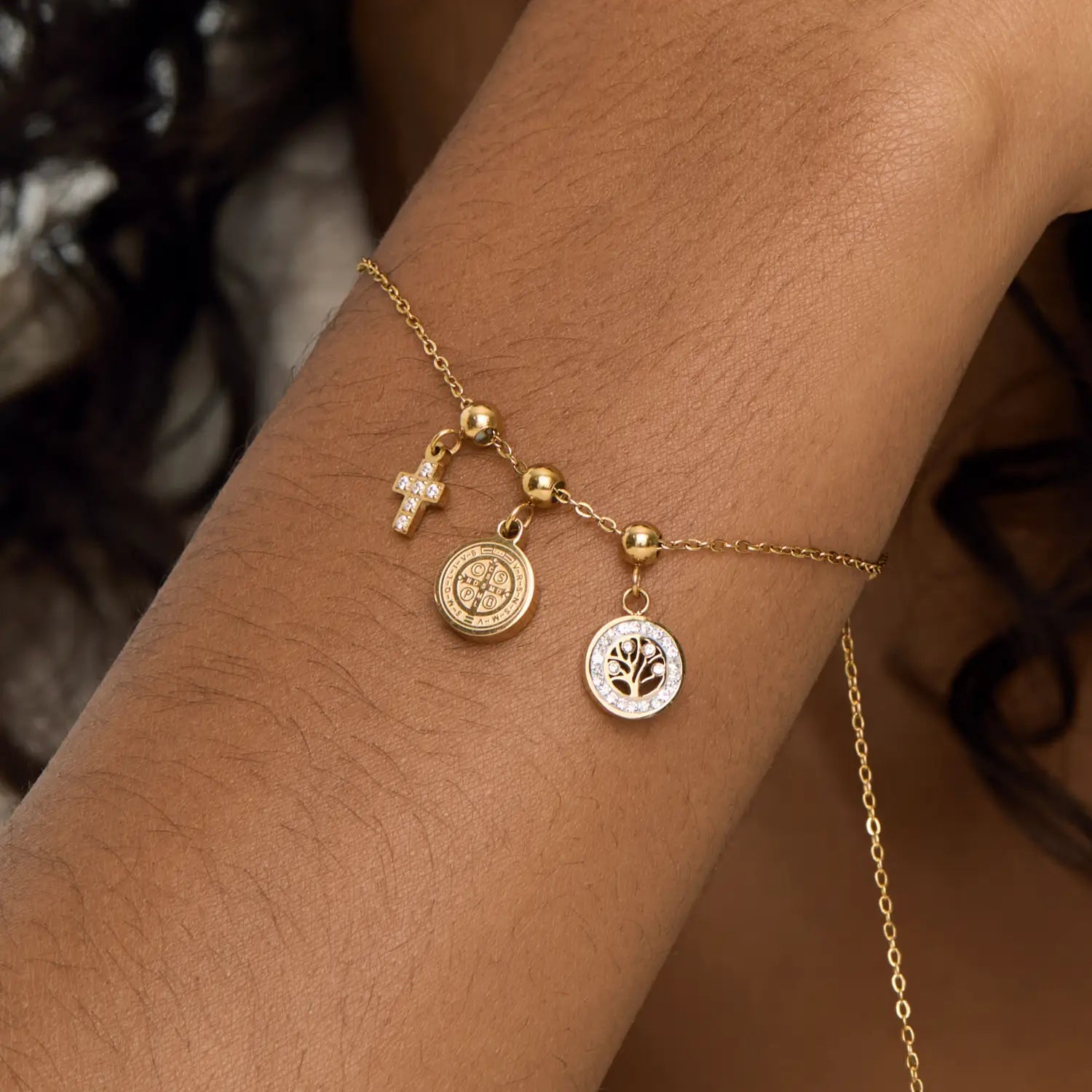 Pingente Árvore da Vida Banhado em Ouro 18k