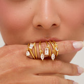 Anel Pendente Ovalado Banhada em Ouro 18k