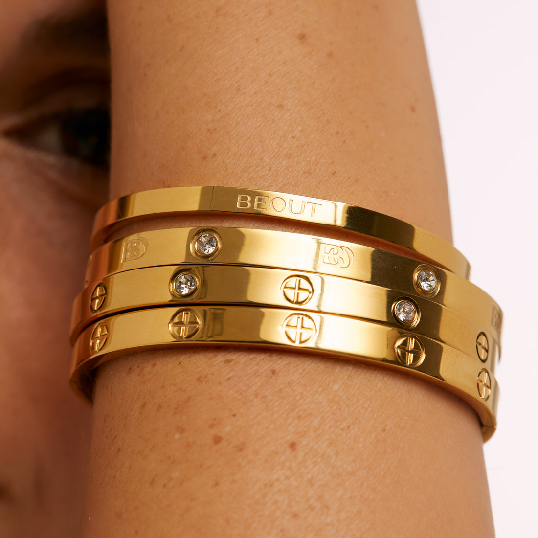 Bracelete Beout Banhado em Ouro 18k