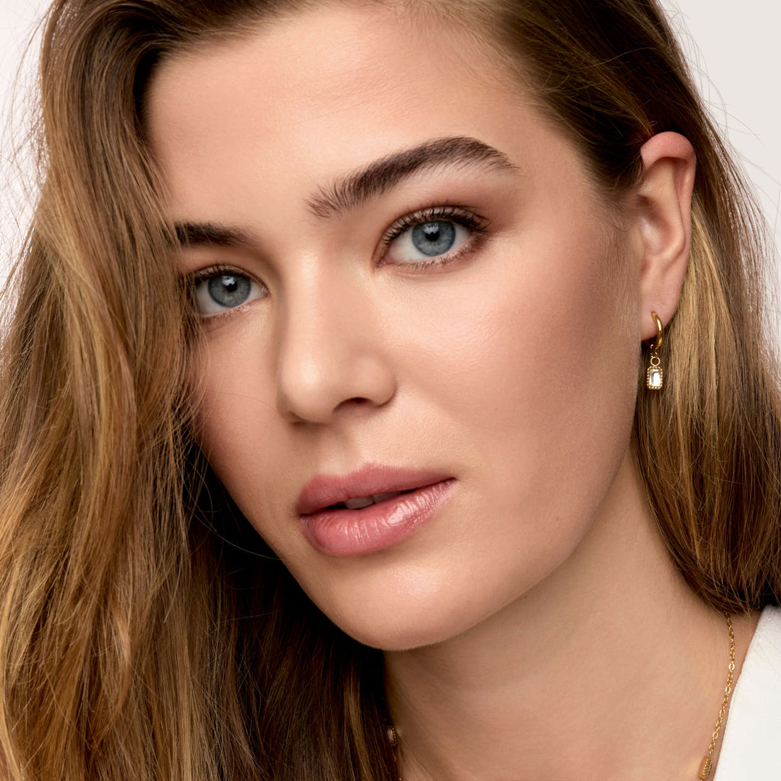 Brincos Cristal Banhados em Ouro 18k