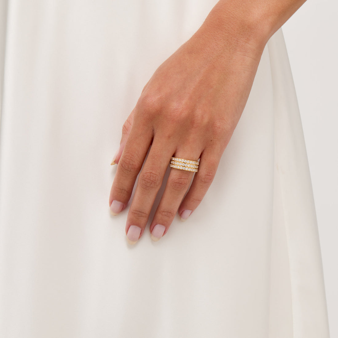 Par de Alianças Mônaco 8MM Banhado em Ouro 18k