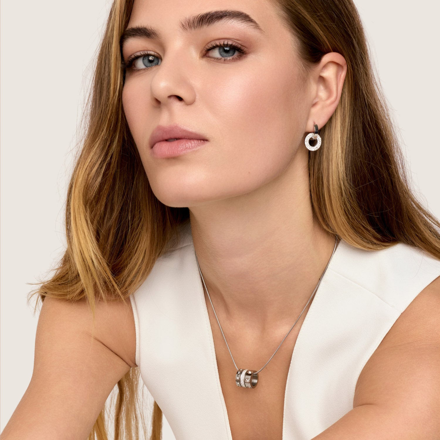 Colar Triplo Glamour Banhado em Prata