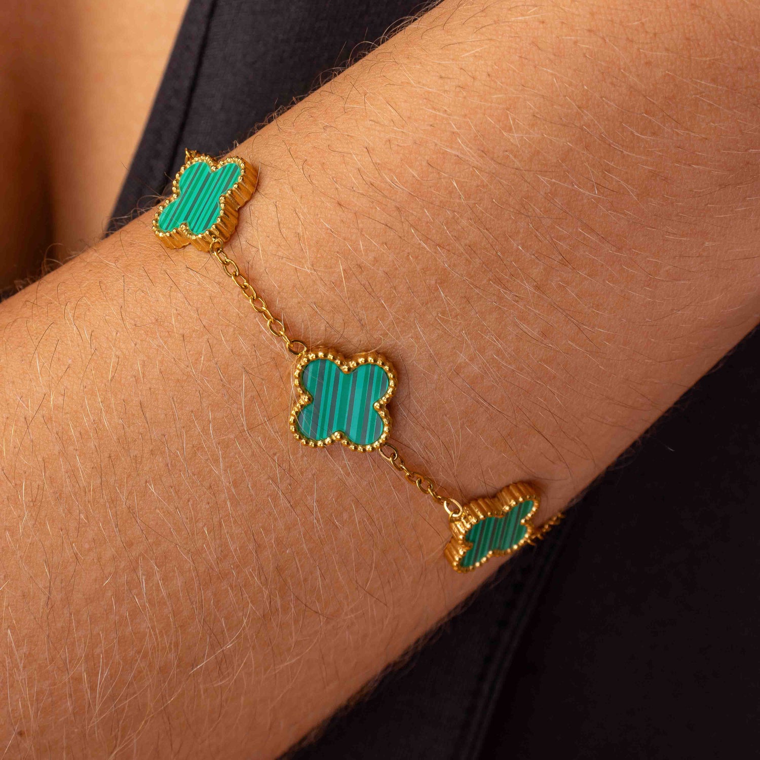 Pulseira Trevo Verde Banhada em Ouro 18k