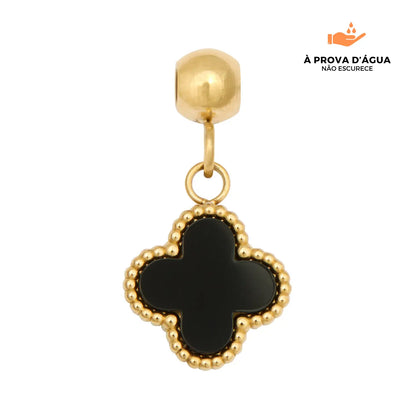 Pingente Trevo Preto Banhado em Ouro 18k