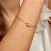 Pulseira Cristal Retangular Banhada em Ouro 18k