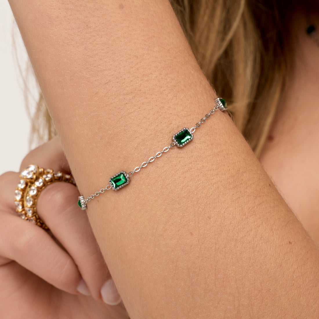 Pulseira Esmera Banhada em Prata