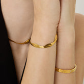 Pulseira de Corrente Slim Entrelaçado Banhada em Ouro 18k