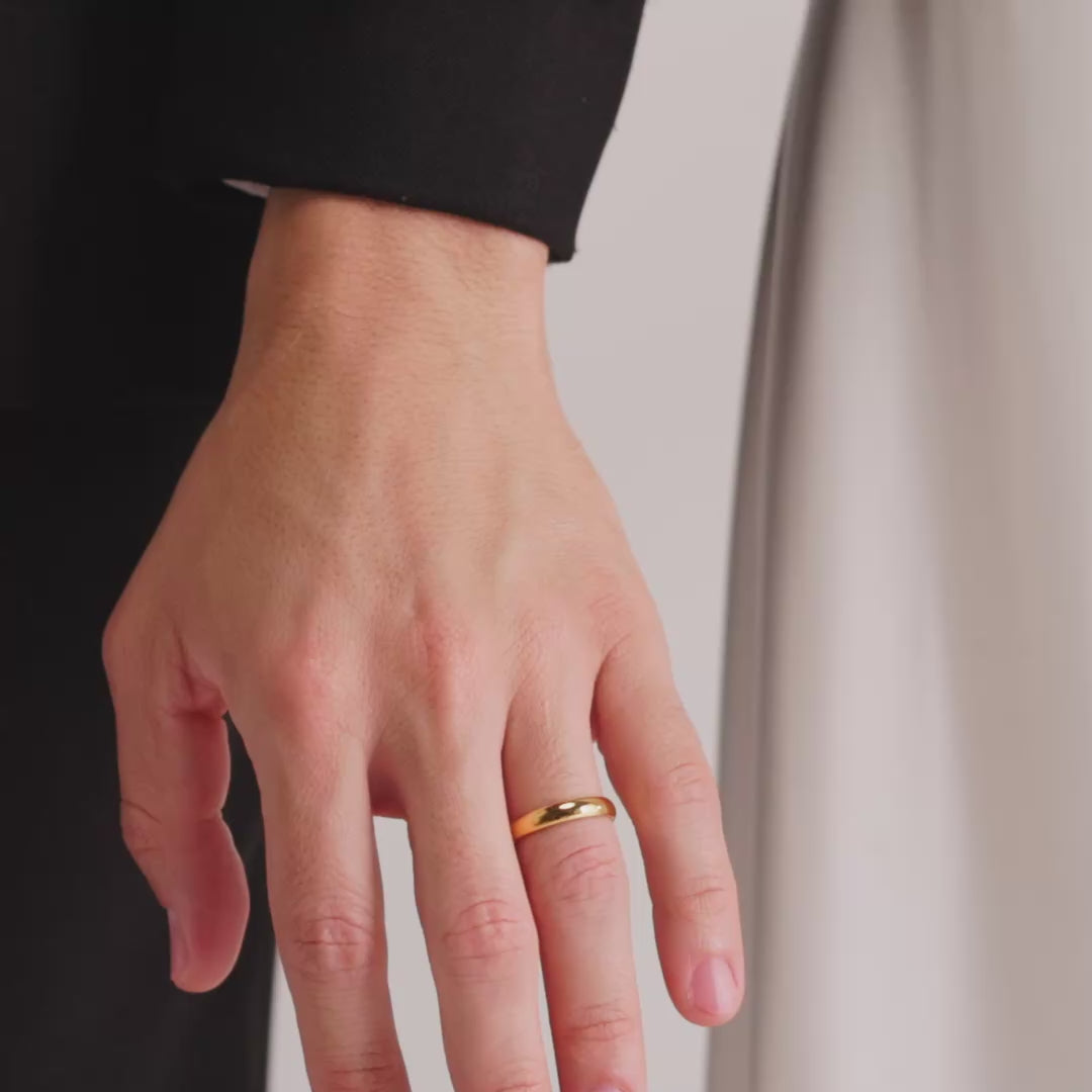 Par de Alianças Clássica 4MM Banhado em Ouro 18k